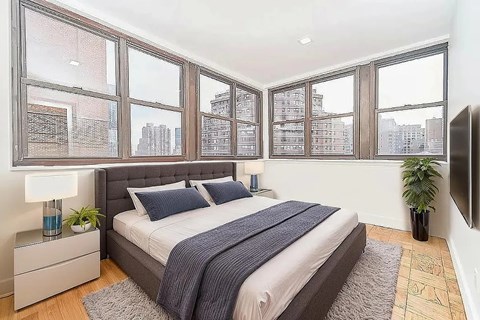 Floor plan for 3 beds, 1 bath, 850 sqft